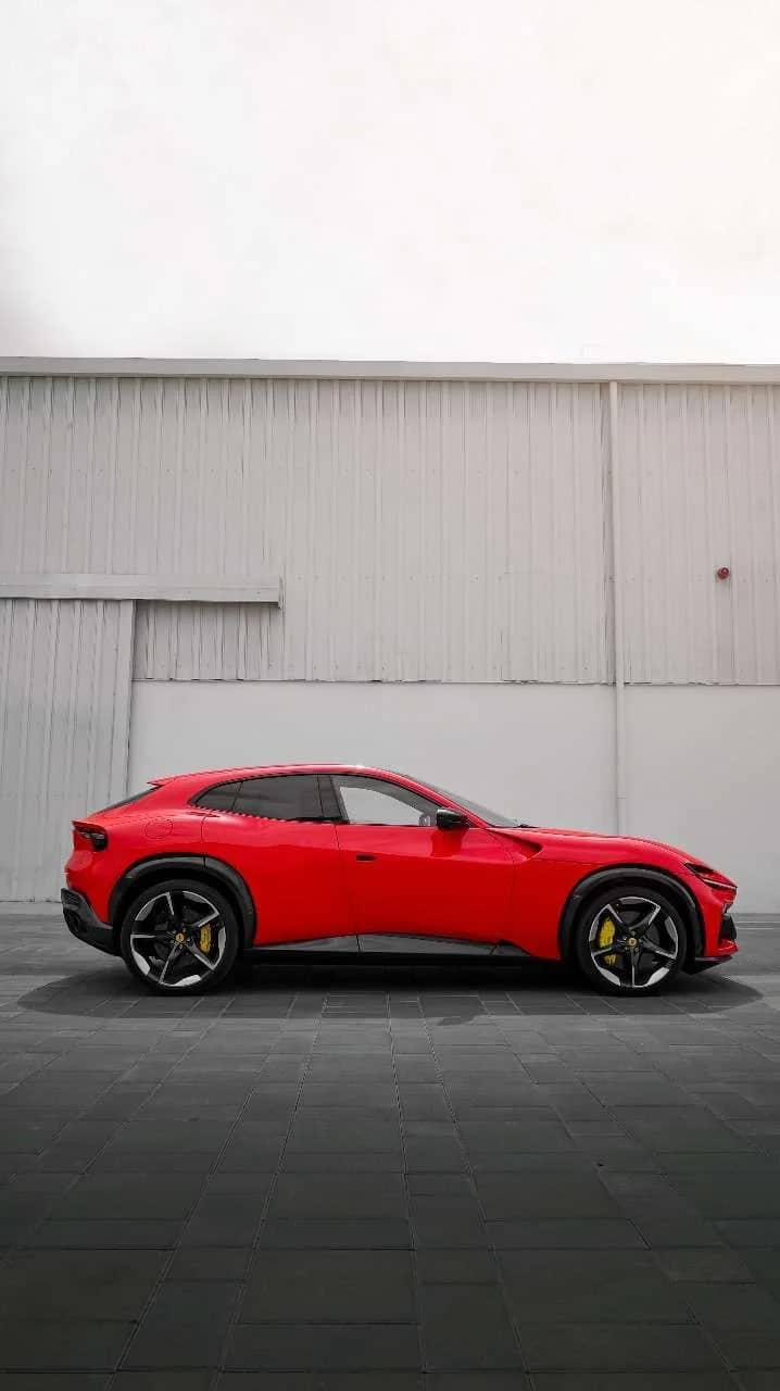 Purosangue - Sports Car